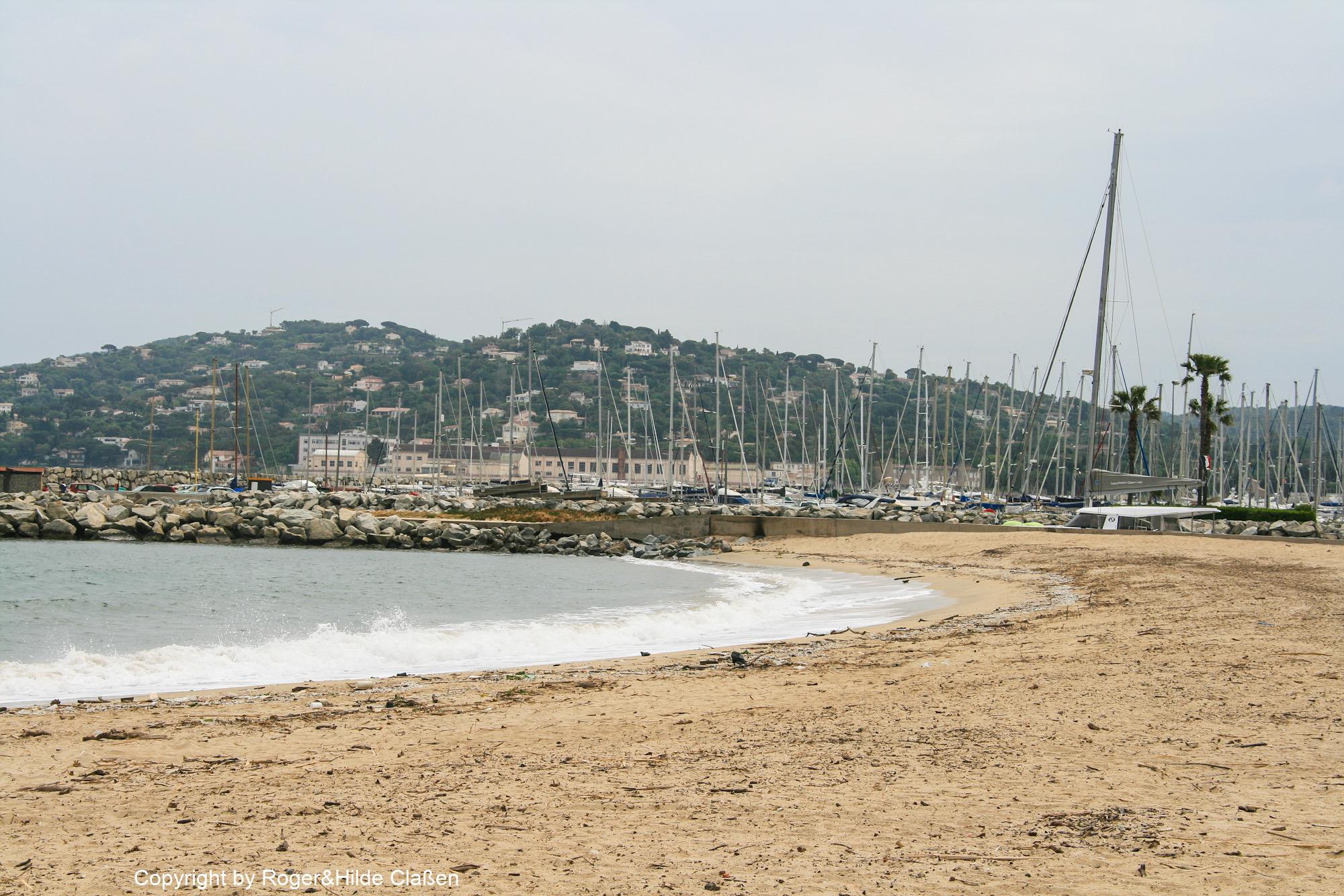Grimaud, Saint-Tropez - Provence-Alpes-Côte d’Azur 22 Strand in Port Grimaud