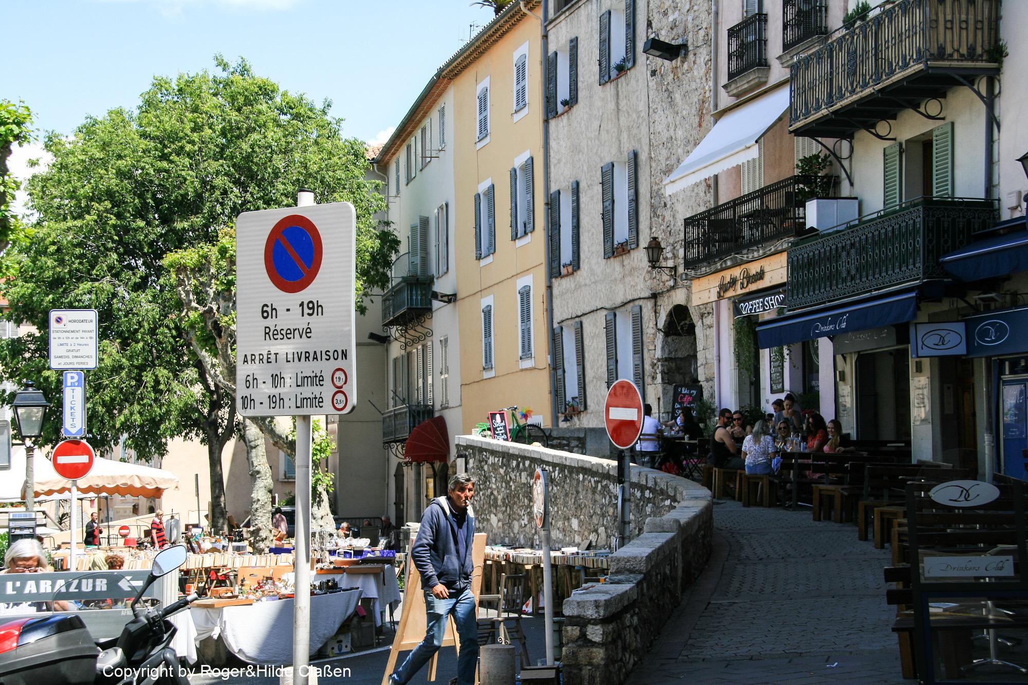 Rue des Palmiers in Antibes