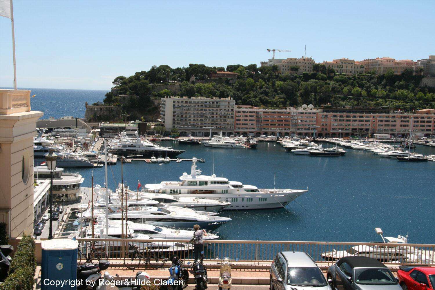 Monaco vor dem Grand Prix 7 Der Yachthafen von Monaco