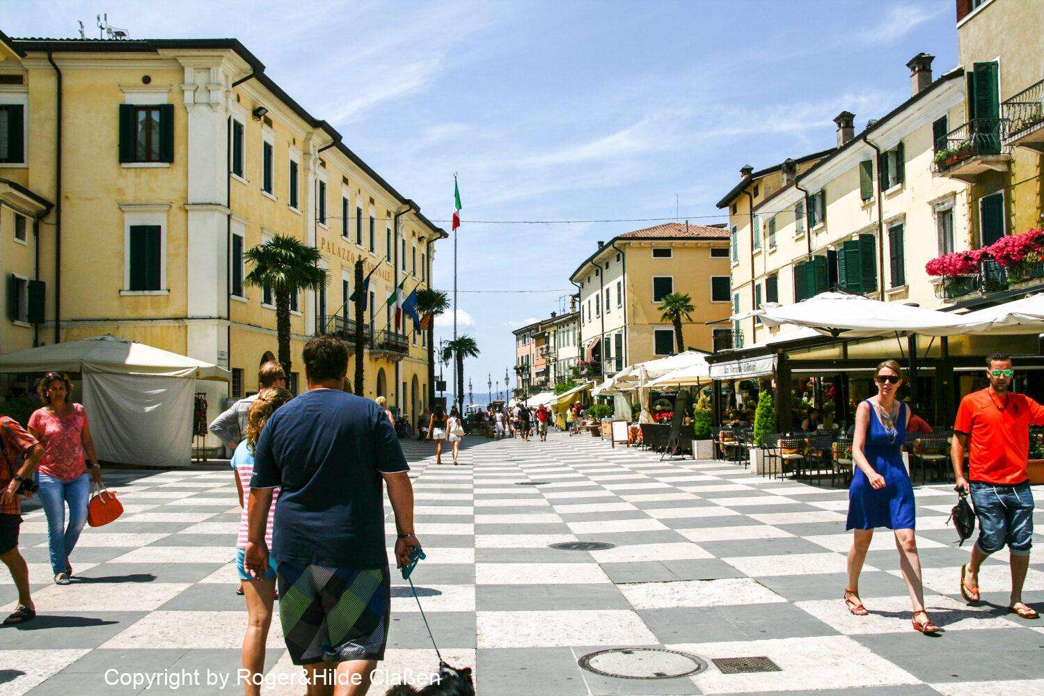 Lazise am Gardasee 10 Piazza Vittorio Emanuele in Lazise