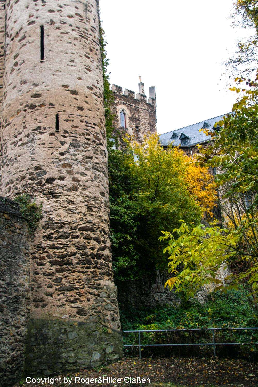 Westkapelle und Lahnstein. 33 Burg Lahneck. Der Turm