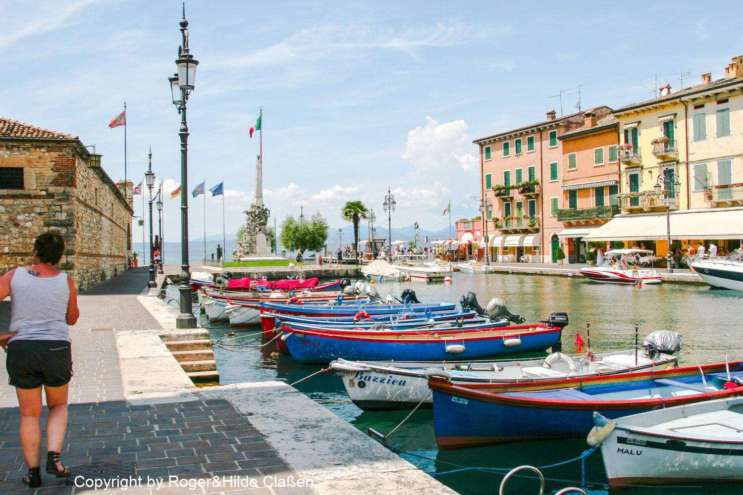 Lazise am Gardasee 13 Das kleine Hafenbecken von Lazise