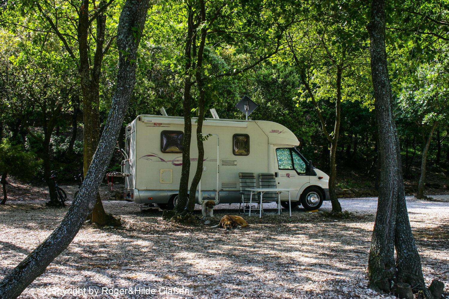 Über Pelussin nach Clansayes 8 Wohnmobilstellplatz Aire de Toronne in Clansayes