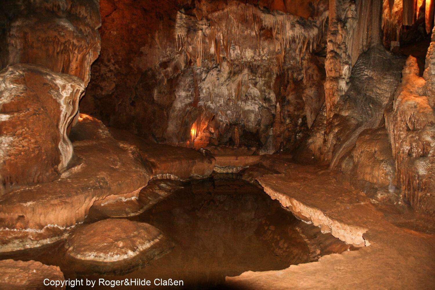 Reptilienfarm zum Vallon Pont d'Arc 40 Eine Badewanne in fast 100m Tiefe