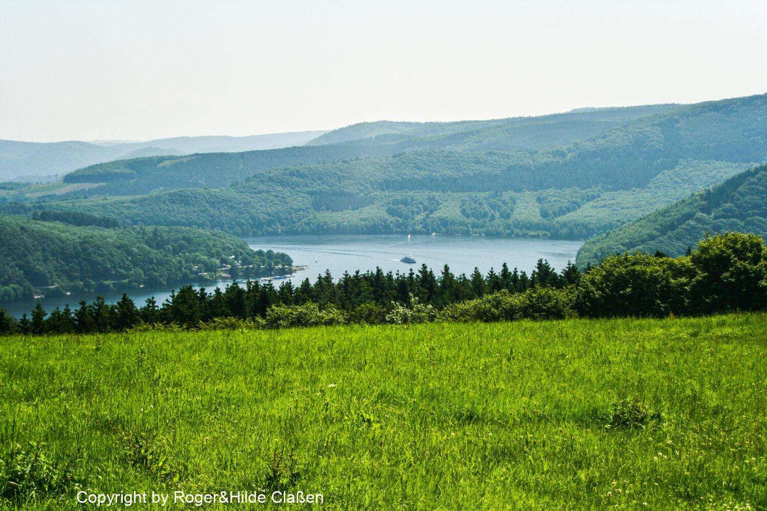 Steckenborn in der Eifel 13 Der Rursee bei Woffelsbach