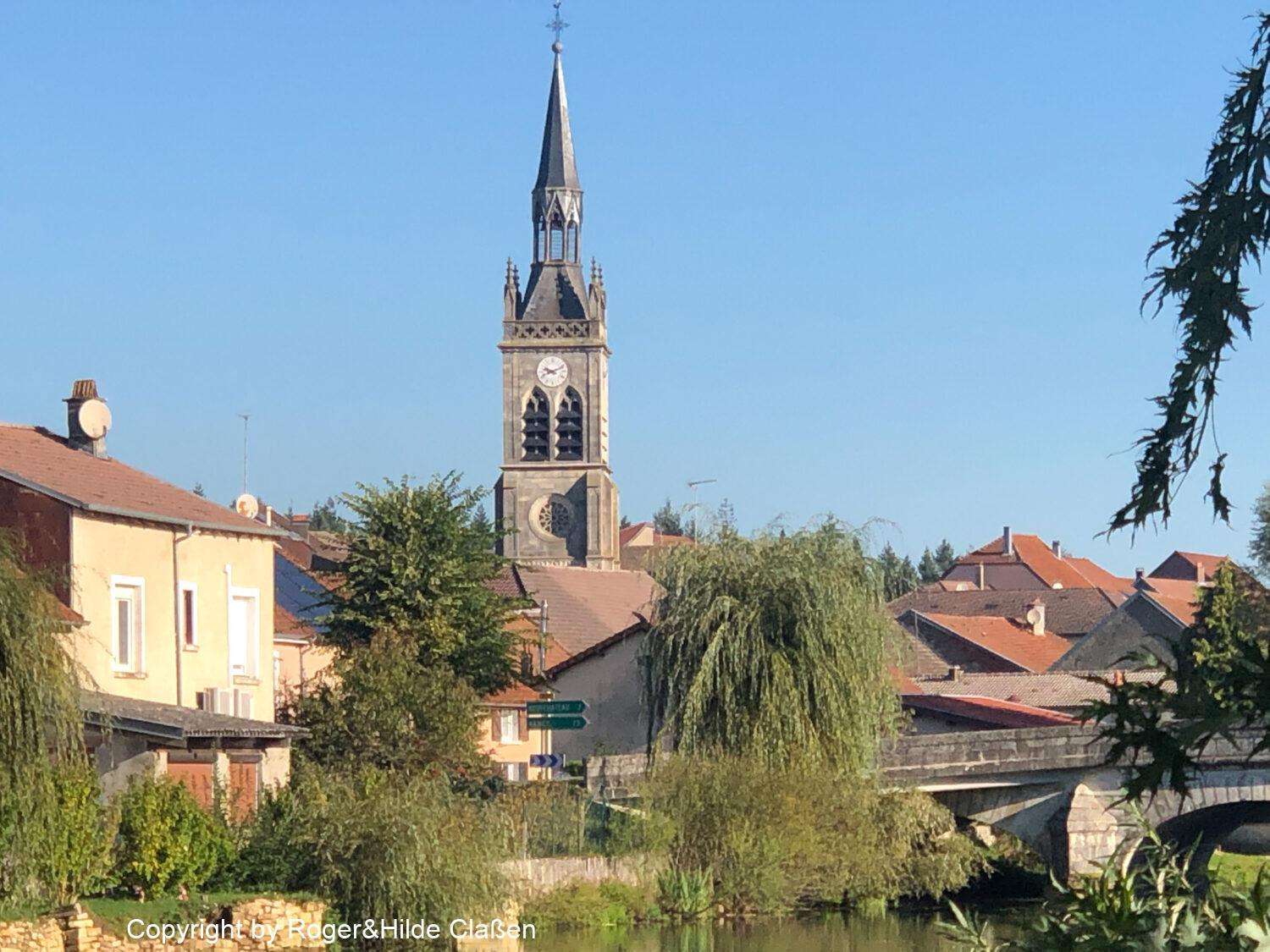 Buchholz nach Narbonne Plage 7 Die Kirche Saint-Martin in Bazoilles-sur-Meuse