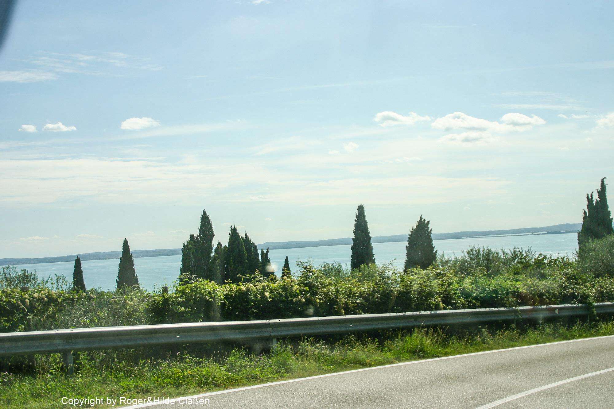 2010. Die Toskana 19 Fast sind wir da. Der Gardasee. Wir waren noch nie dort gewesen.