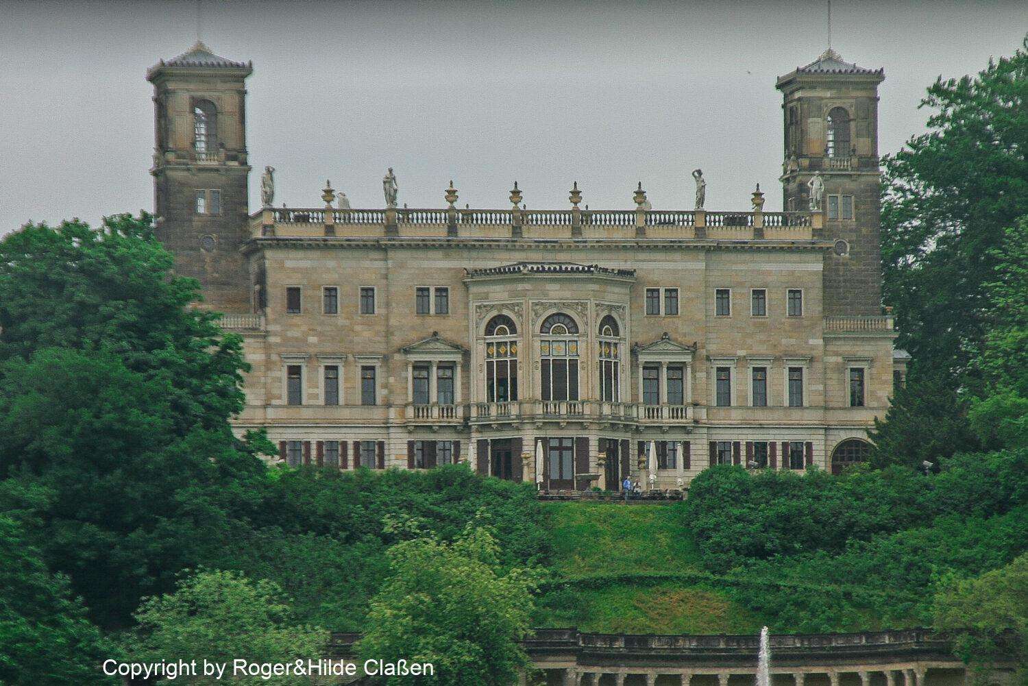 Hochzeitsreise nach Rügen 111 Schloss Albrechtsberg (auch Albrechtsschloss) am rechten Elbufer im Stadtbezirk Loschwitz.