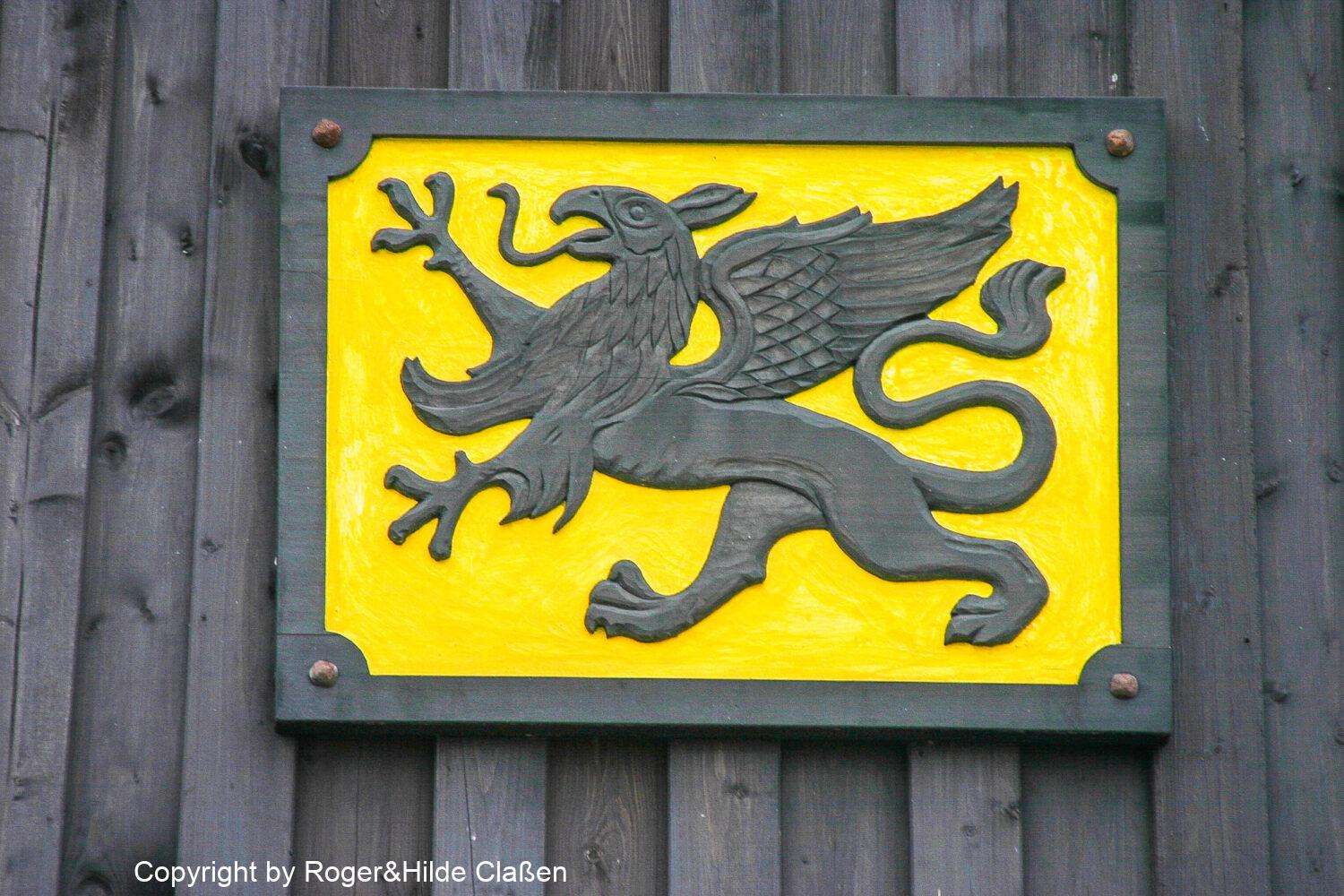 Hochzeitsreise nach Rügen 16 Der Greif, das Rostocker Wappentier