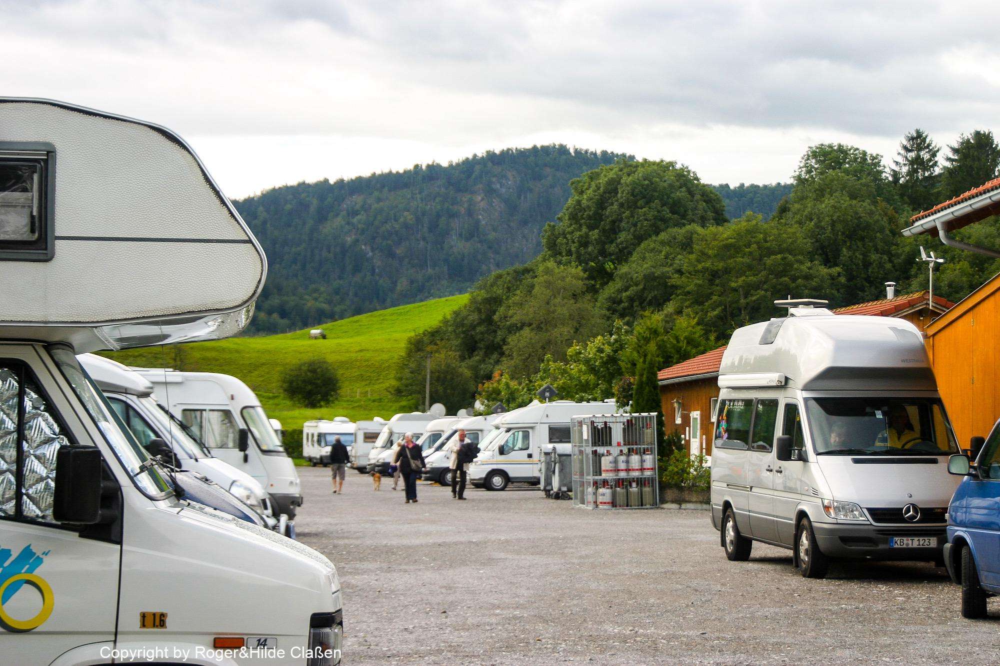 2010. Die Toskana 107 Der Wohnmobilstellplatz in Füssen